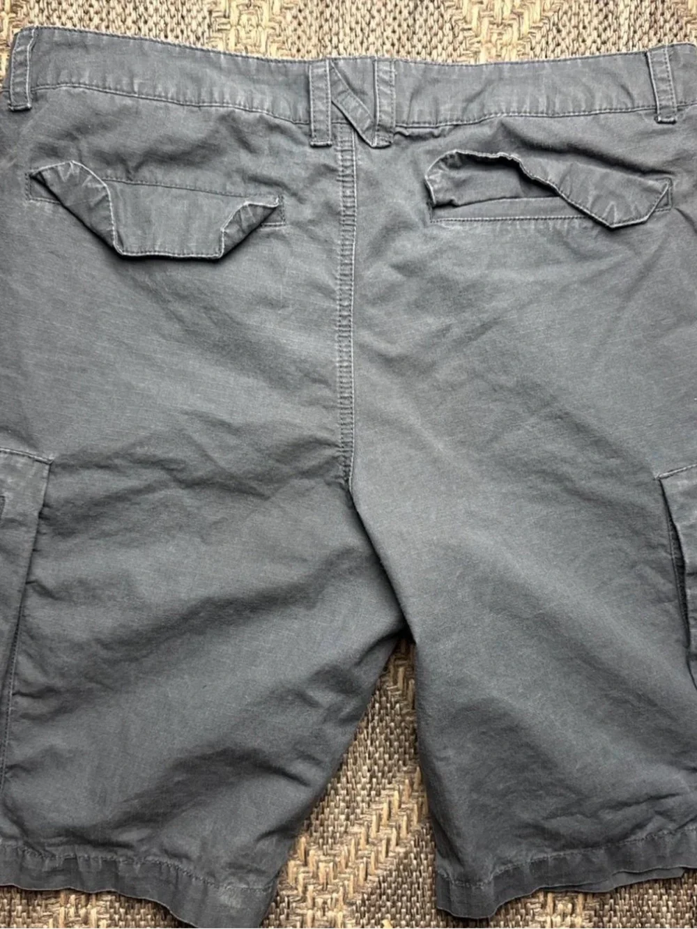 Nike 6th Man Cargo Shorts Mens M Size 32 Gray Woven Rip Stop Pockets 613644-060